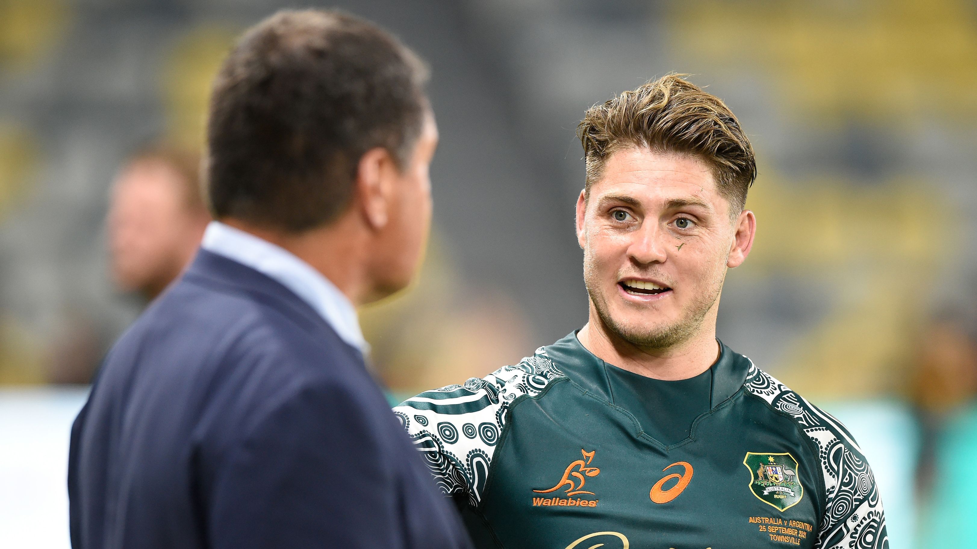 James O&#x27;Connor of the Wallabies speaks with coach Dave Rennie.