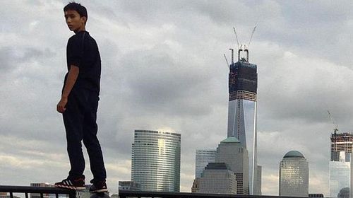Teen sneaks to top of World Trade Center