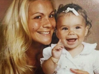 Darian as a toddler with her mum.