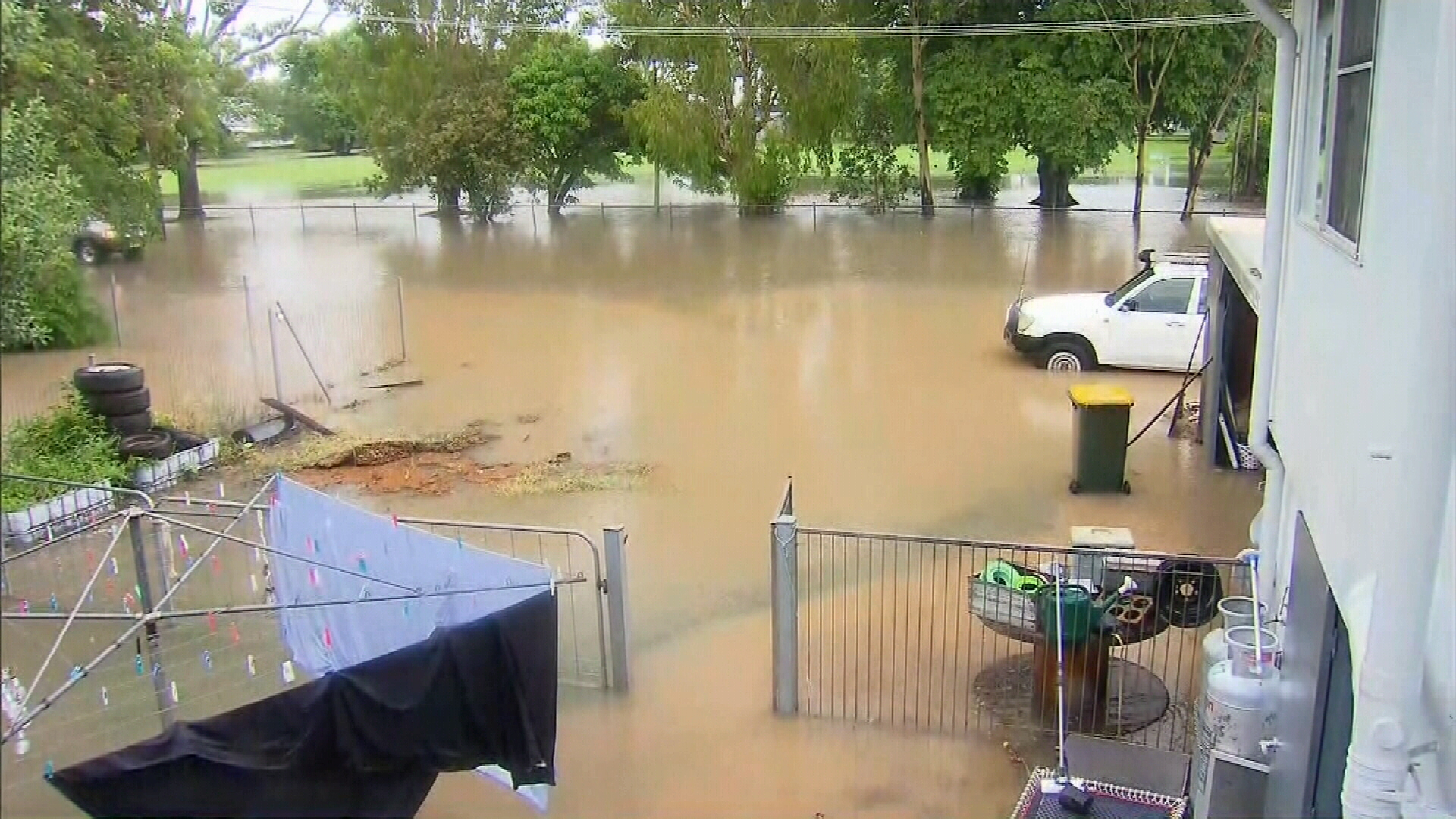 North Queensland deluge set to continue until weekend - 9News