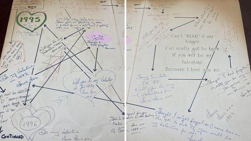 En plus de griffonner des notes d'amour sur la carte, Leslie la cache chaque année dans un nouvel endroit.