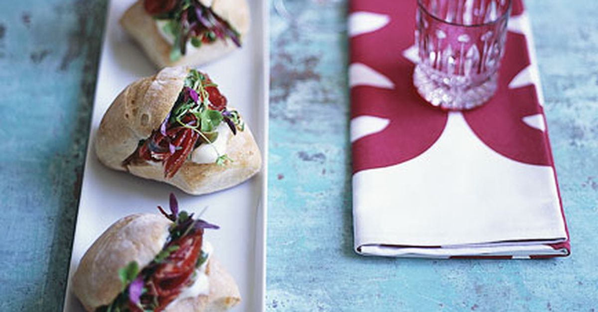 Coppa, stracchino and green olive salad rolls - 9Kitchen