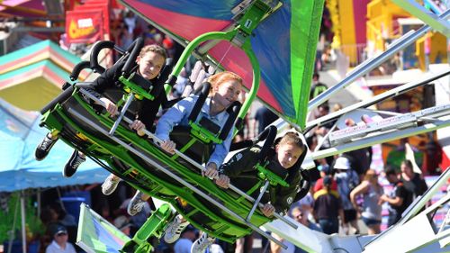 It's possible to do the Ekka on a budget, experts have told 9News. (AAP)