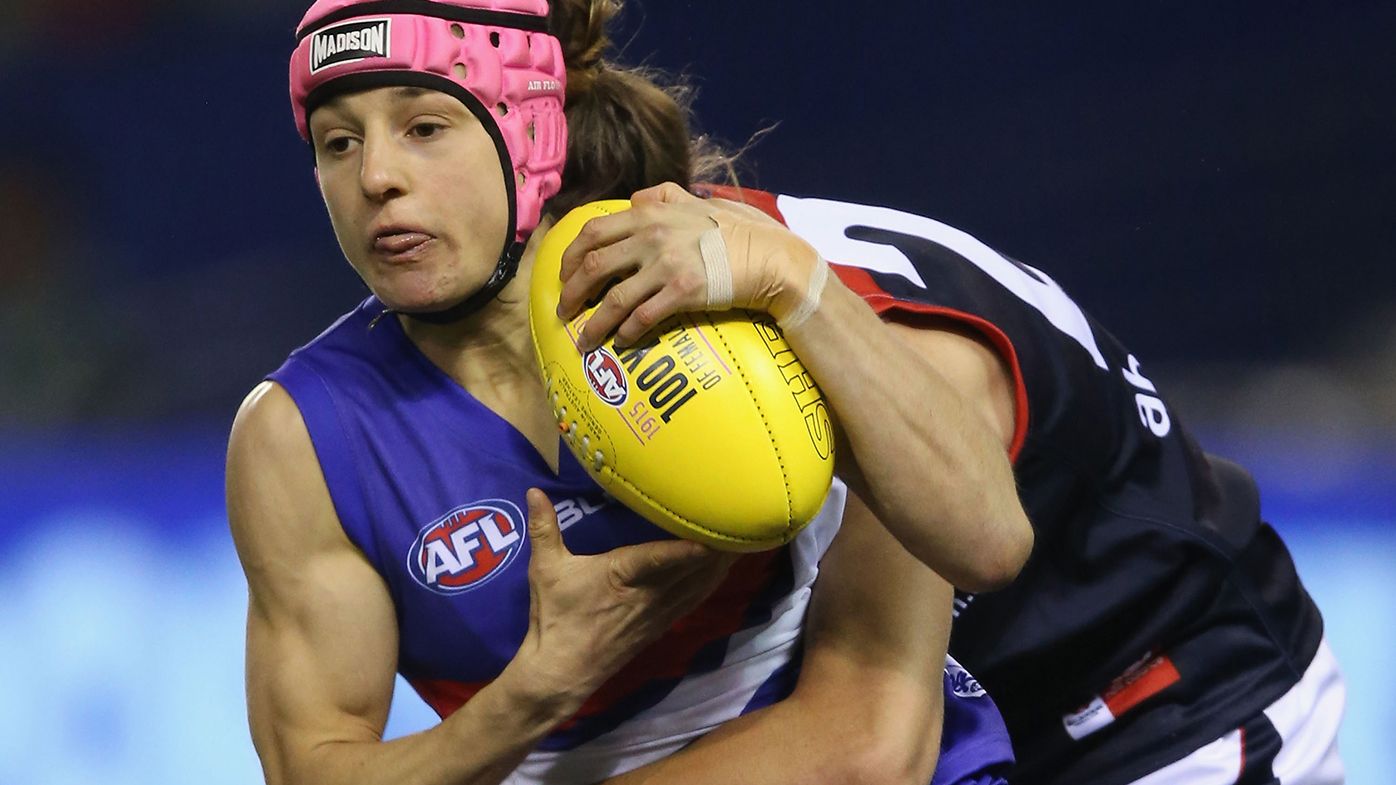 Former AFLW player Heather Anderson becomes first female athlete diagnosed with CTE