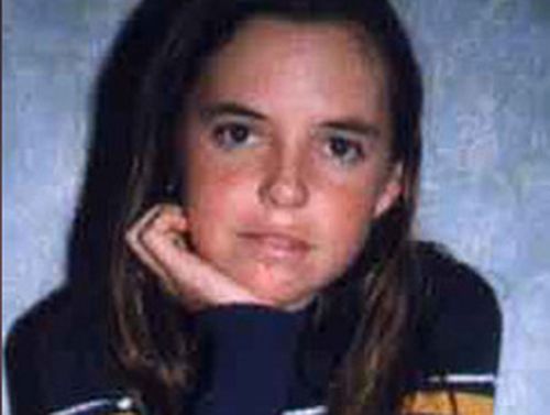 Hayley Marie Dodd made a telephone call at 10.30am on 29th July, 1999 and was given a lift by a lady to the North West Road, Badgingarra, WA. She was then sighted by a motorist on the North West Road walking towards the farm where she was going at 11.35am on the same day. That was the last sighting of her. At the time of her disappearance she was wearing, light brown hiking boots, blue denim jeans, black v-neck top, grey men's jacket with a hood, silver sunglasses and carrying a light brown backpack with the word " EQUIP" on the flap.