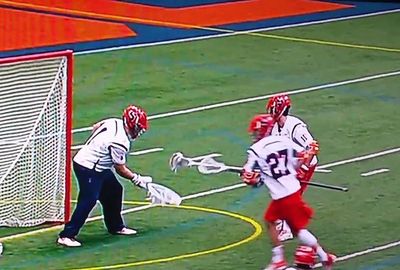 <b>You know you've nailed a great trick play when the broadcasters are fooled along with the opposition. </b><br/><br/>Well, that's just what Syracuse's lacrosse team have done with a hidden ball play against Virginia.<br/><br/>The goalkeeper and a player were involved in a pass at close quarters, confusing all and sundry as to who had the ball before the player carried the ball down the field to score as Virginia's players (and the cameraman) incorrectly focussed on the shot-stopper.<br/><br/>The perfectly executed play reminded us of these greats from the past. <br/><br/><br/><br/><br/><br/><br/>