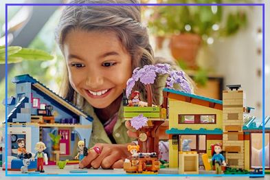 9PR: LEGO® Friends Olly and Paisley's Family Houses 42620 Set with Mini-Doll Figures