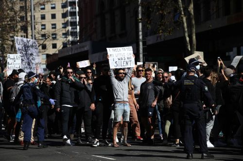 Coronavirus Sydney Anti Lockdown Protests Police Vow To Crackdown On Further Protests This Weekend Saying People Will Be Arrested And Prosecuted