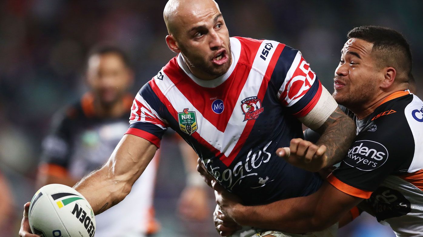 Sydney Roosters hold off fast-finishing Wests Tigers at Allianz Stadium