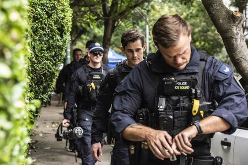 Police operation in Potts Point with suspected fatal shooting 3rd March 2026 SMH Photo: STEVEN SIEWERT