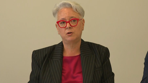 Penny Sharpe ha ammesso che portare carburante in tutte le parti dello stato sta diventando impegnativo.