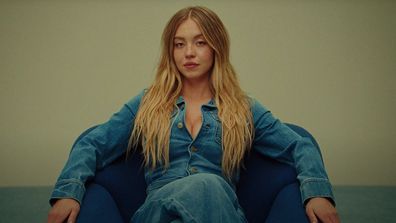 A US fashion brand's s﻿tock has soared after the company announced an advertising campaign with actress Sydney Sweeney. 