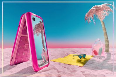 9PR: Barbie Phone