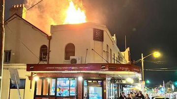 Fire at a Turkish restaurant in Sydney&#x27;s Inner West has forced 10 diners to evacuate. 