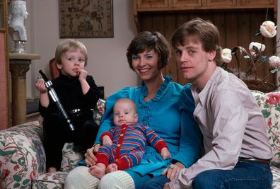 American actor Mark Hamill, his wife Marilou York, and their sons Nathan and Griffin at their home in Los Angeles. (Photo by Nancy Moran/Sygma via Getty Images)