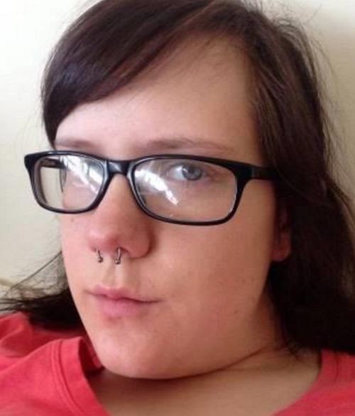 Heavily pregnant teen reported missing from northern Geelong
