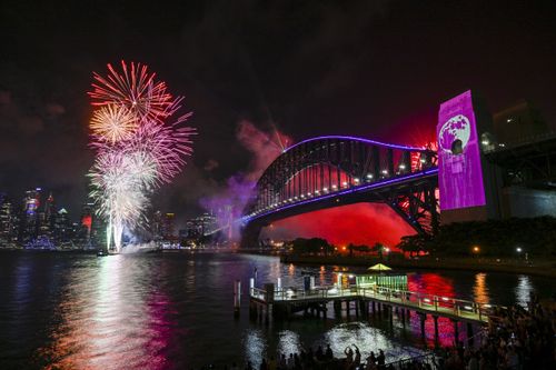 Sydney's 9pm New Years Eve fireworks from Kirribilli