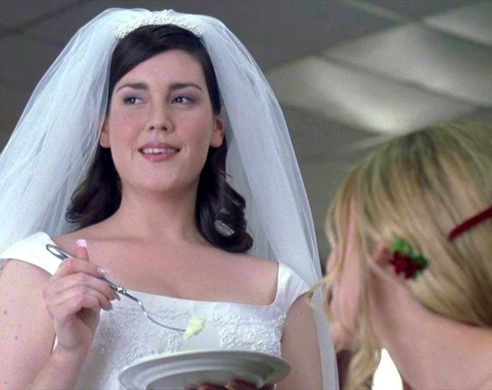 Who is Melanie Lynskey, explained: How a teen from New Zealand overcame  rejection to star in Hollywood's biggest projects - but you may not know  Melanie Lynskey by name - 9Celebrity