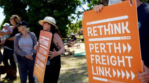 WA Labor vows to axe Perth Freight Link