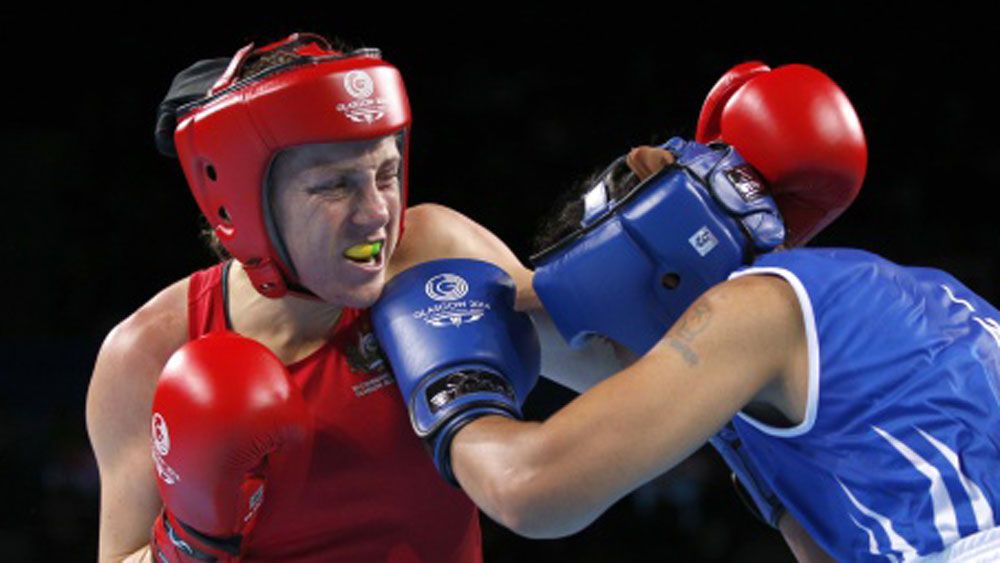 Shelley Watts (left) in action during the Commonwealth Games.(Getty)