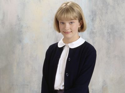 Nicholle Tom
