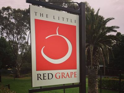 Little Red Grape Bakery, SA