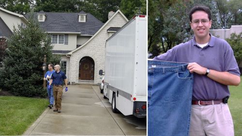 FBI agents (left) at the Zionsville home of Subway spokesman Jared Fogle. (AAP)