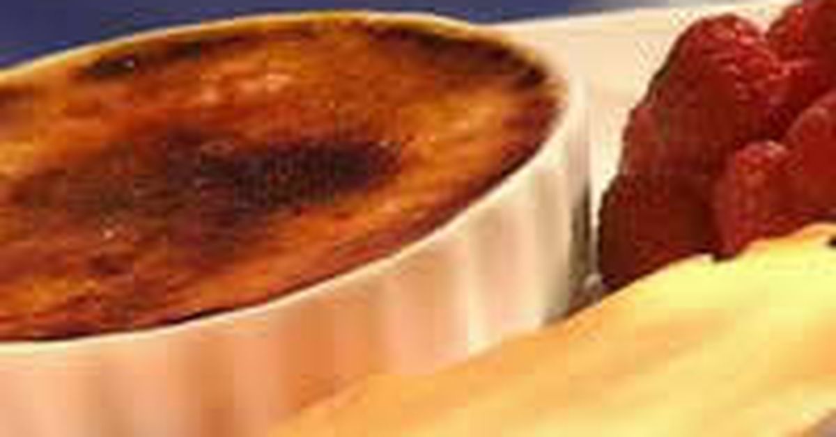 Raspberry creme brulee - 9Kitchen
