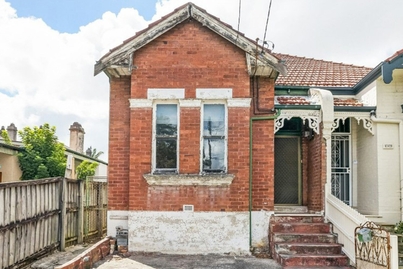 $1.4m fixer-upper for sale in hot Sydney suburb requires more than a simple renovation