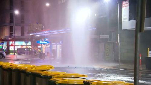 Burst water main sends water 20m into the air in Adelaide CBD