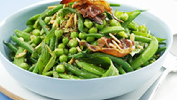 Green bean and pea salad