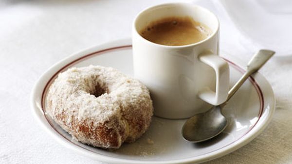 Sweet orange and olive oil doughnuts (Rosquillos)