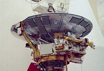 In 1979, which probe became the first spacecraft to reach Saturn?