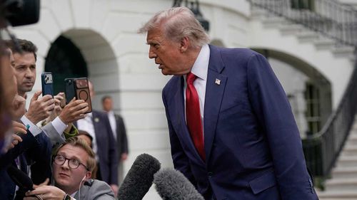 A empresa de comunicação social de Donald Trump perdeu uma quantidade extraordinária de dinheiro.