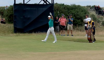 McIlroy laps up incredible eagle