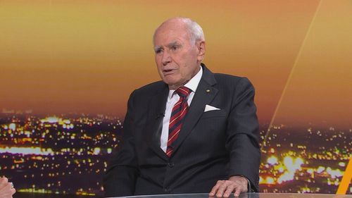 Howard, Koalisyon'un bölünmesini eleştiriyor.