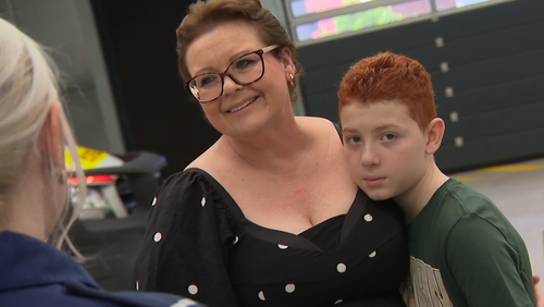 Jayden Ansara ha dovuto agire in fretta quando sua madre è crollata a causa di un aneurisma cerebrale.