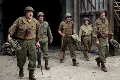 Cate Blanchett, Matt Damon, Bill Murray and John Goodman star in the tale of an unlikely World War II platoon who are tasked with rescuing art masterpieces from Nazi thieves and returning them to their owners.<br/><br/>With an A-list cast like this, how could it go wrong?!<br/><br/>(Image: 20th Century Fox)