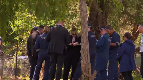 Tradies unearth suspected human bones while working at home on Victoria's Phillip Island