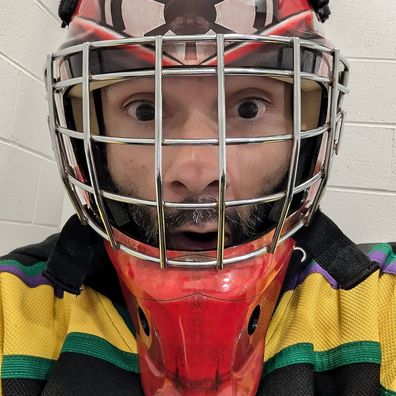 Mighty Ducks star Shaun Weiss back on ice skates for first time in 30 years