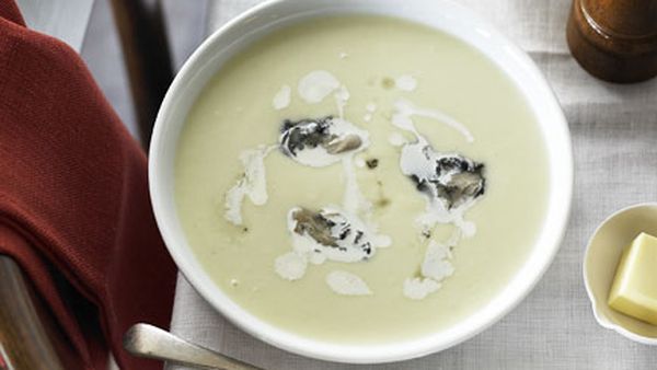 Celeriac soup with oysters