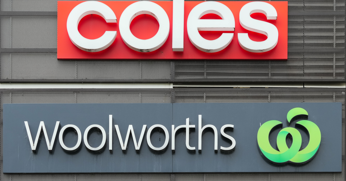 Coles, Woolworths debate how many products should be included in fake discount trial