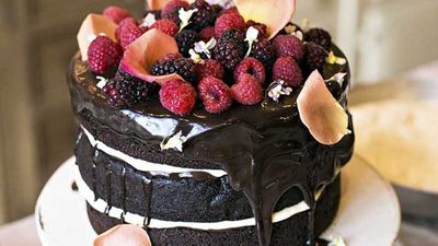 <a href="http://kitchen.nine.com.au/2016/12/21/10/08/the-grounds-chocolate-cake" target="_top">The Grounds' chocolate layer cake</a> recipe