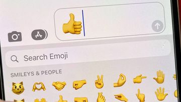 Review: The Emoji Code 🙀 - NBC2 News