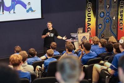 LIVIN facilitators travel to schools where mental health workshops are delivered.