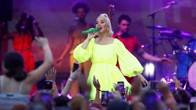 Katy Perry Performs Fight On Concert For Firefighters And Bushfire Victims In Regional Victoria.