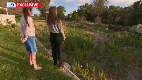 Veronica Coen and her daughter Kara live in a caravan and an old bus.