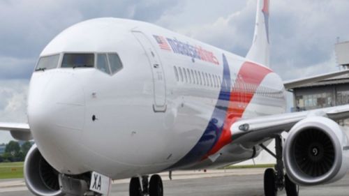 Malaysia Airlines jet turns back due to 'pressure' woes