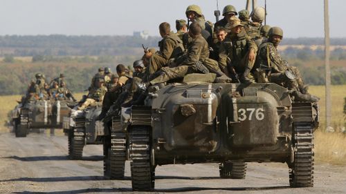 Ukraine returns Russian paratroopers in troop exchange