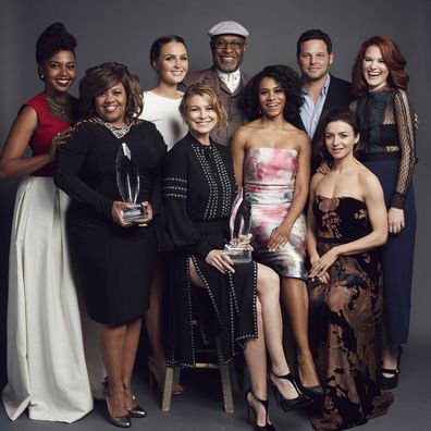The cast of 'Grey's Anatomy'  actors Ellen Pompeo, Justin Chambers, Jessica Capshaw, Jerrika Hinton, Chandra Wilson, Caterina Scorsone, Sarah Drew, Kelly McCreary, and James Pickens Jr.  pose for a portrait at the 2016 People's Choice Awards at the Microsoft Theater on January 6, 2016 in Los Angeles, California. (Photo by Smallz & Raskind/Getty Images for The People's Choice Awards)